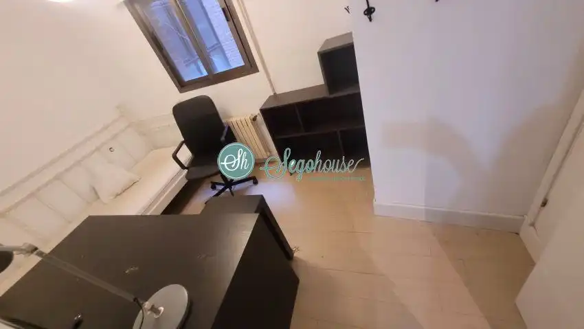 Pis en venda en Segovia amb Calefacció, Parquet i Terrassa