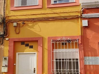 Exterior view of House or chalet for sale in  Almería Capital  with Air Conditioner, Heating and Terrace