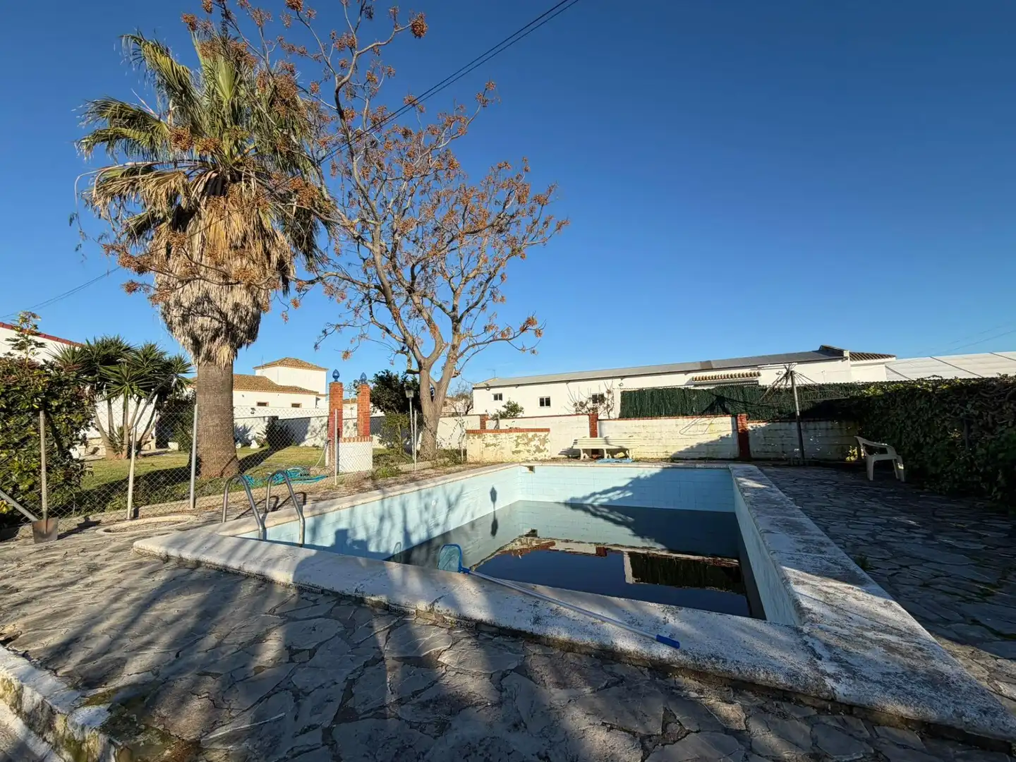 Piscina de Casa o chalet en venta en Chiclana de la Frontera con Jardín privado, Piscina y Amueblado