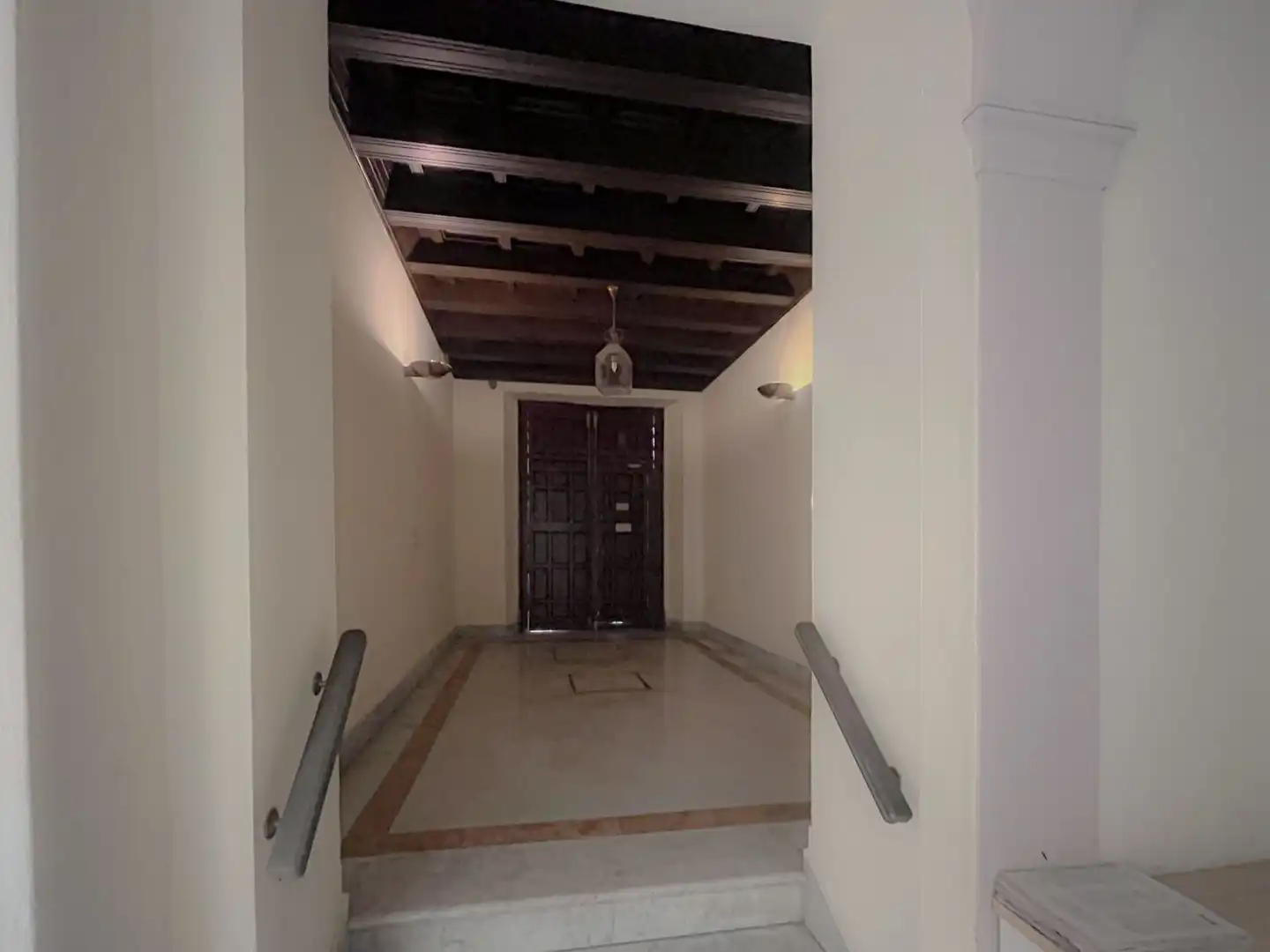 Wohnung zur Miete in Sevilla mit Klimaanlage und Heizung