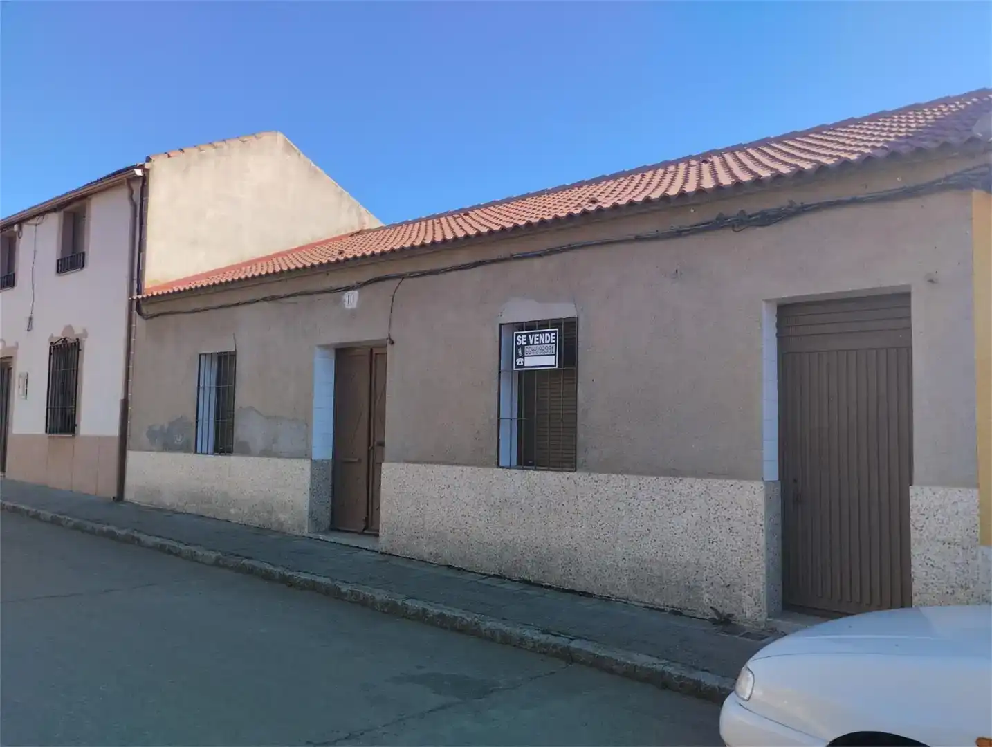 Vista exterior de Casa adosada en venda en Almodóvar del Campo