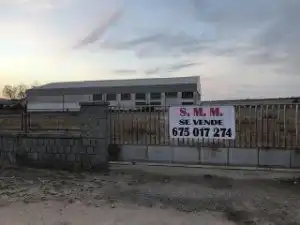 Industrial building for sale in Zona Rural