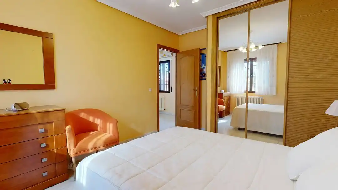 Habitación de Casa o chalet en venta en Valdelaguna con Aire acondicionado, Calefacción y Terraza
