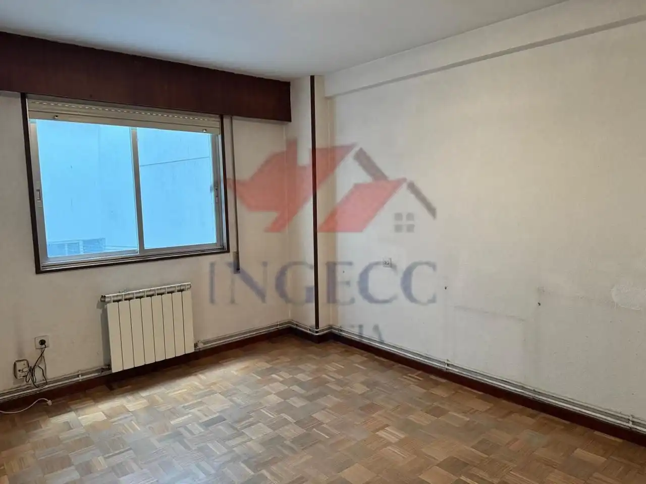 Piso en venta en A Coruña Capital  con Calefacción, Parquet y Trastero