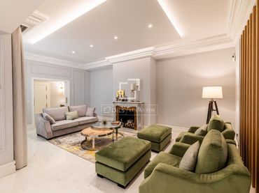 Piso con ascensor en venta en Chamberí
