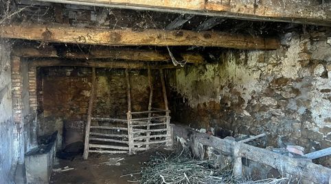 CASA Y CUADRA PARA REHABILITAR EN PARRES, imagen 4