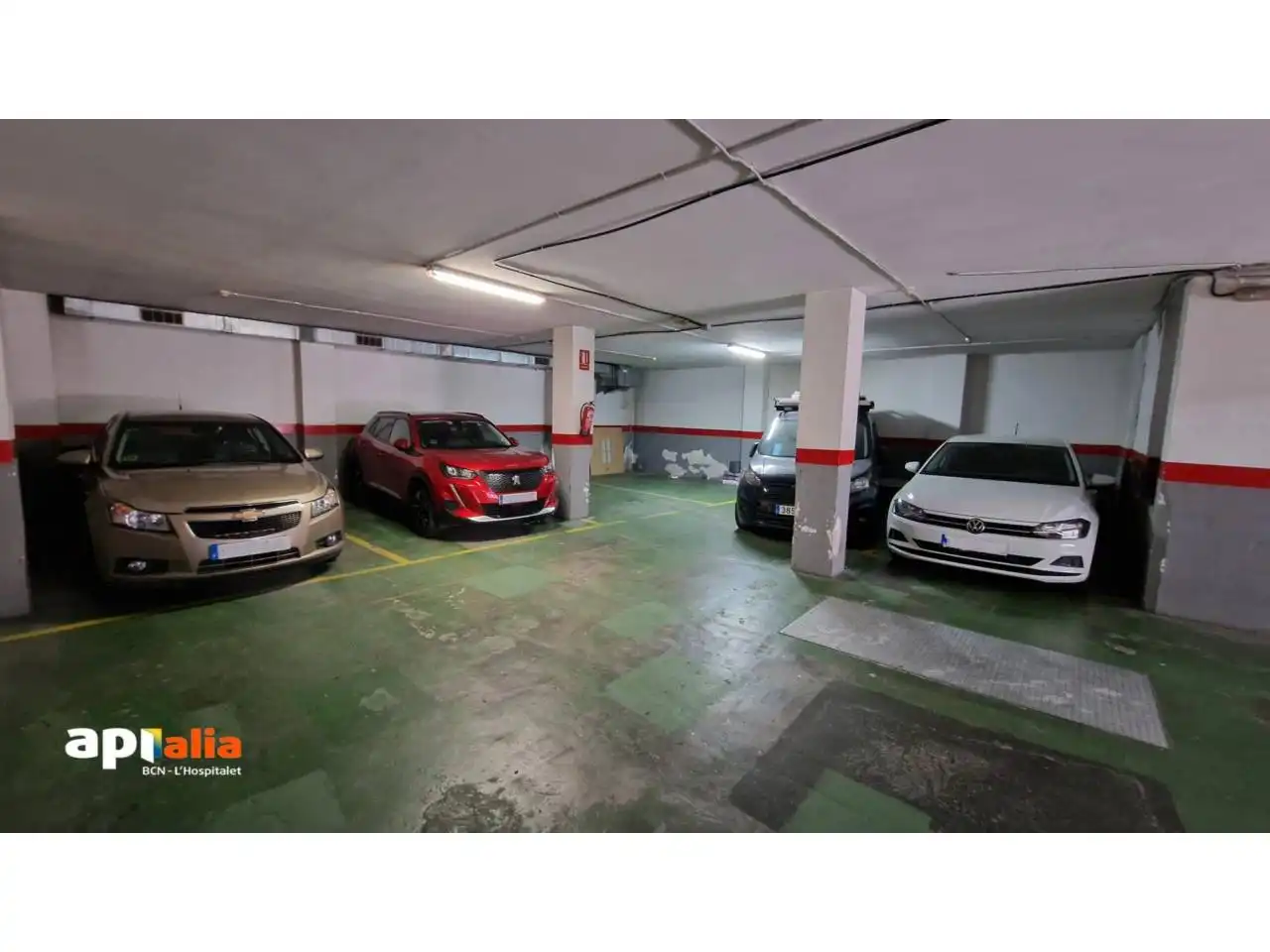 Local comercial en venda a Calle Llavinés, imagen 3