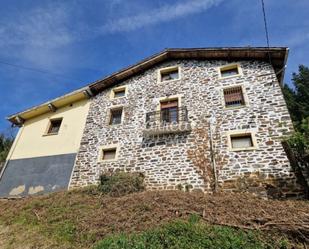 Vista exterior de Finca rústica en venda en Zeanuri