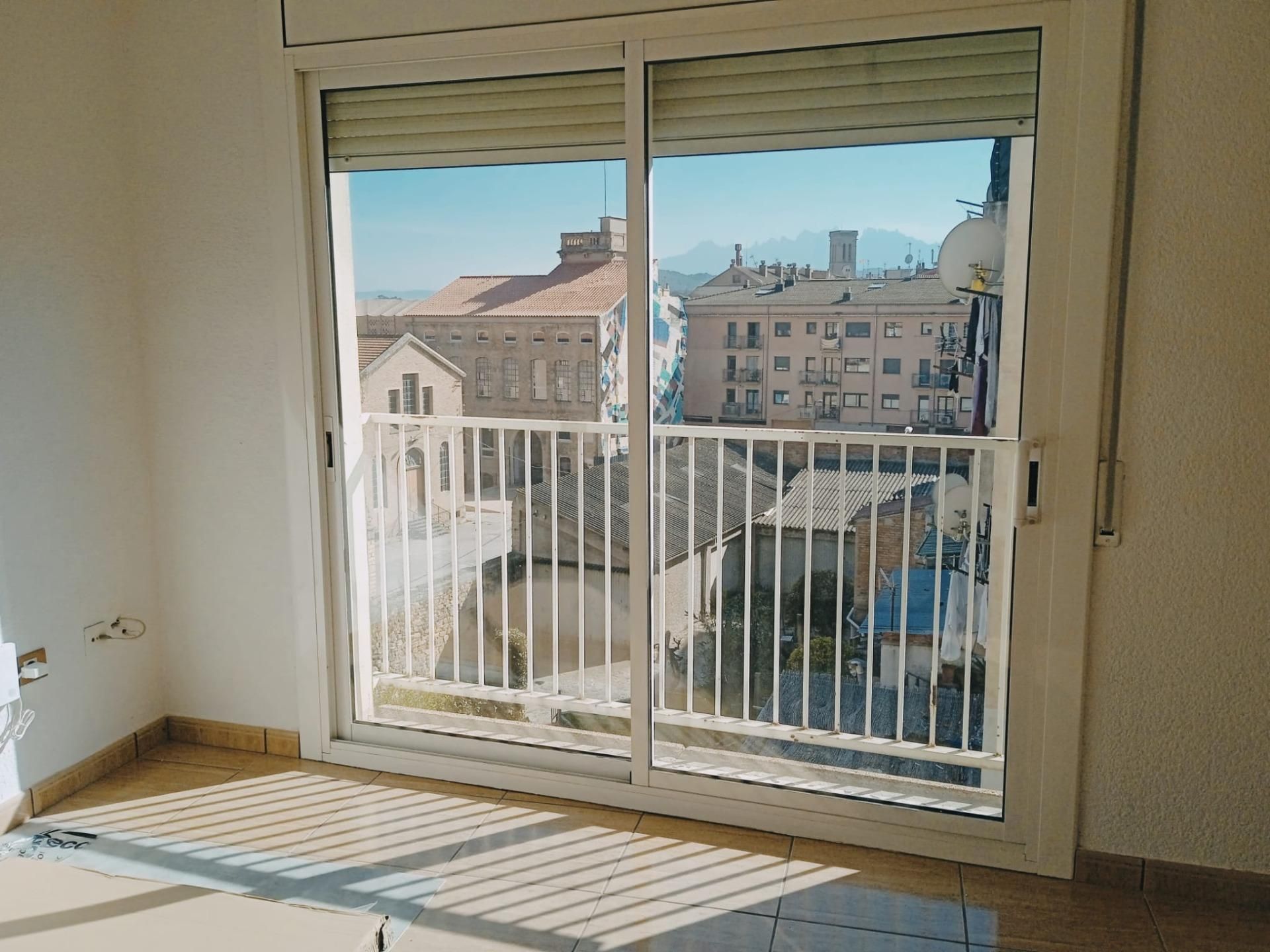 Bedroom of Flat for sale in Manresa  with Heating and Alarm