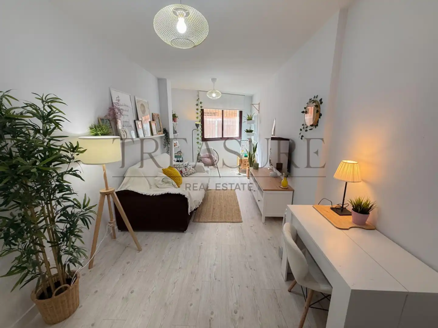 Bedroom of Flat for sale in Murcia  with Air Conditioner and Storage room