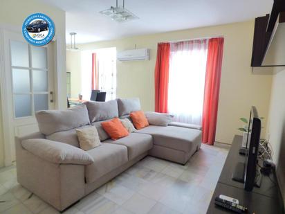 Living room of Flat for sale in  Cádiz Capital  with Balcony