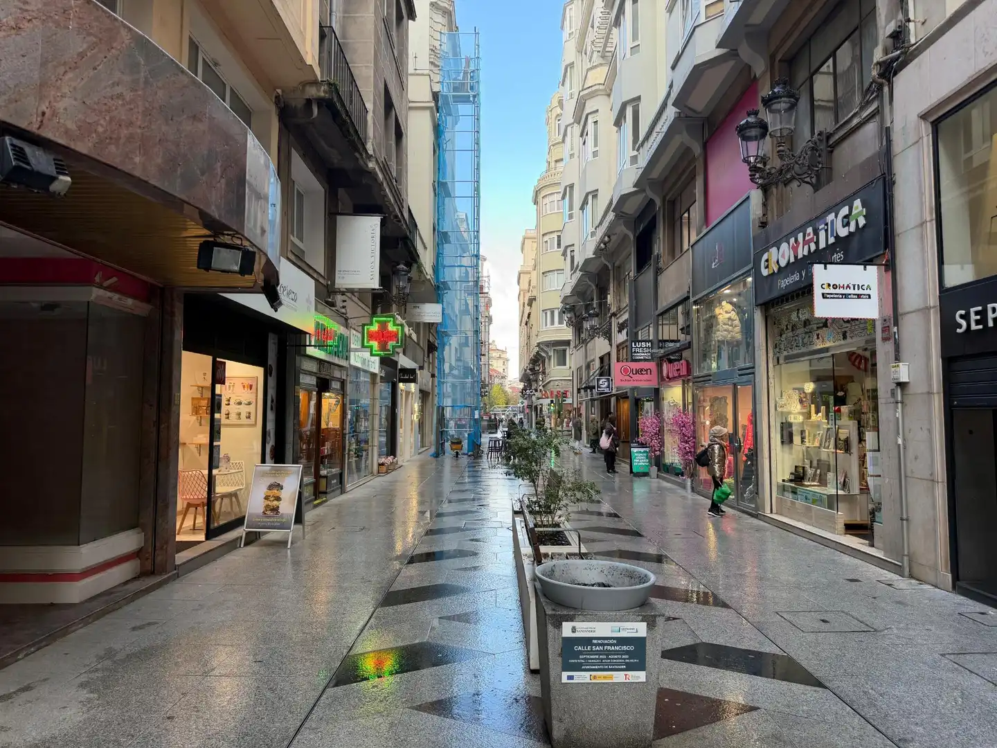 Außenansicht von Geschaftsraum zur Miete in Santander