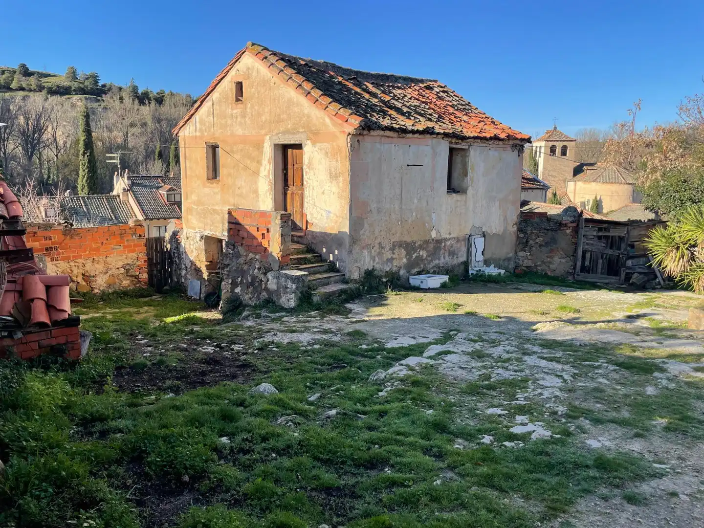 Vista exterior de Finca rústica en venda en Segovia amb Jardí privat, Traster i Piscina