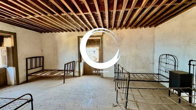 Edificio en Venta en san felipe en Guía de Isora interior