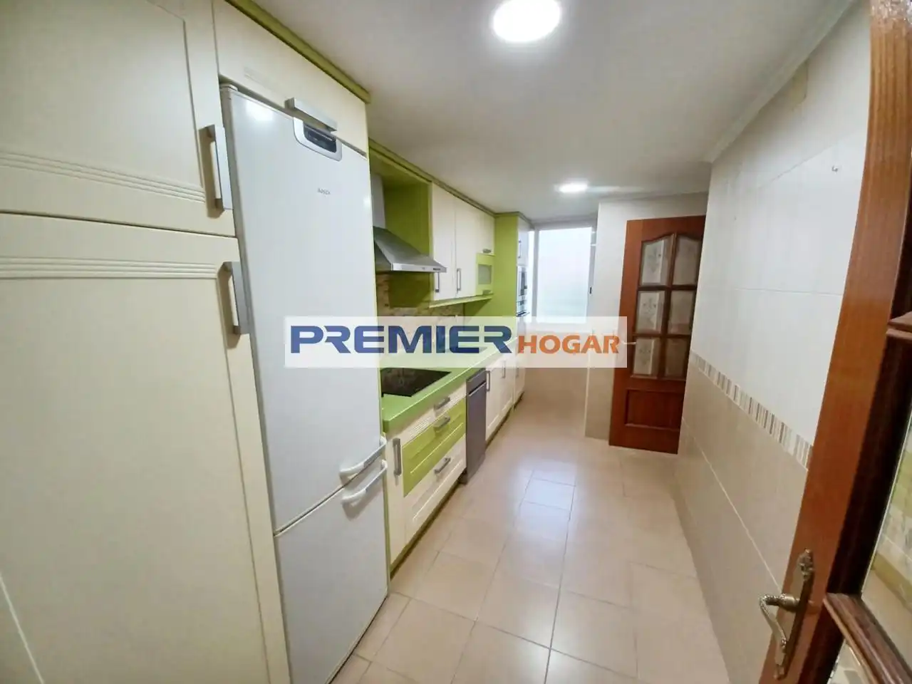Kitchen of Flat for sale in Coslada  with Heating, Parquet flooring and Terrace