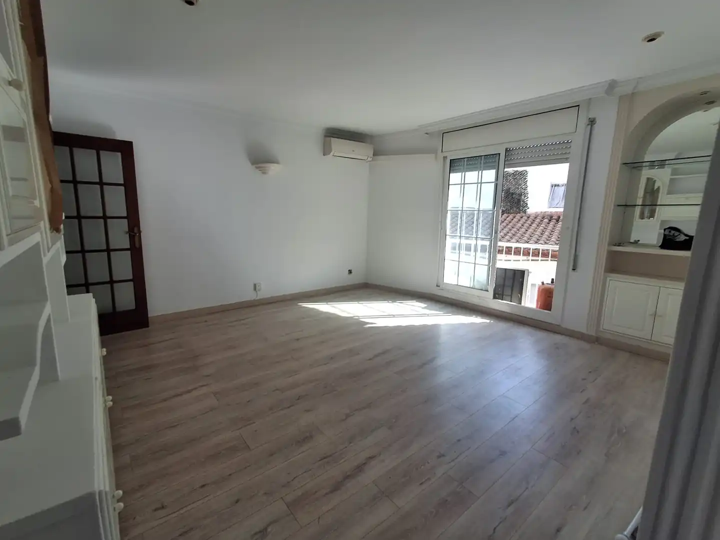 Sala d'estar de Pis en venda en Sitges amb Aire condicionat, Calefacció i Parquet