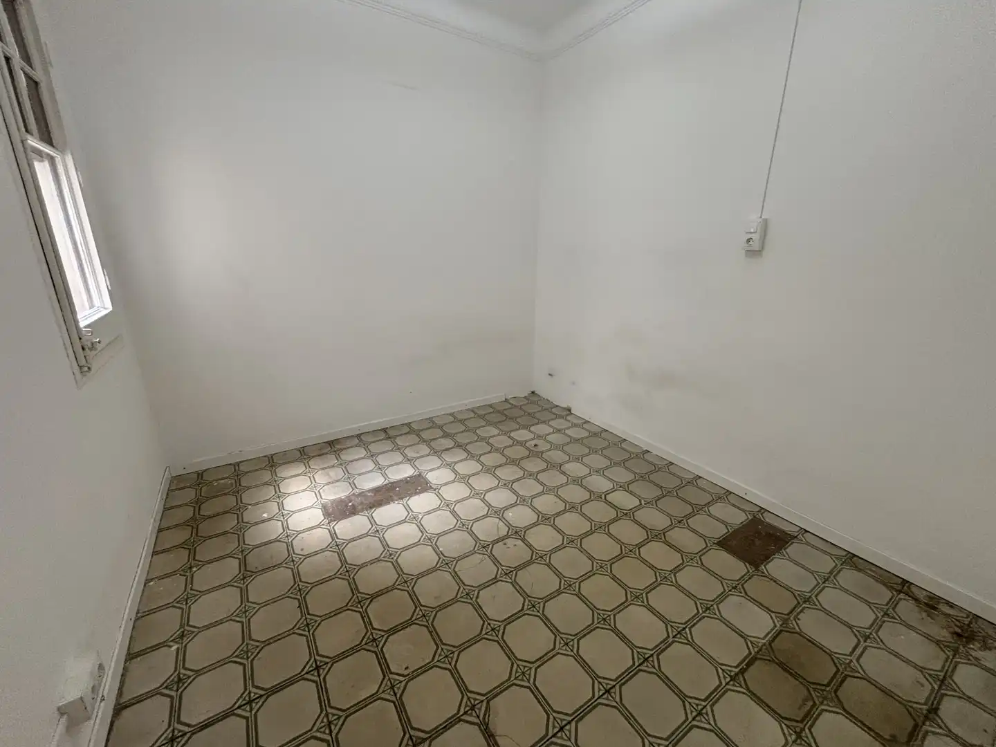 Piso en venta en Barcelona con Balcón
