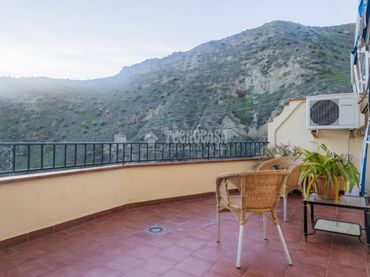 Casa bifamiliare in vendita a Cenes de la Vega