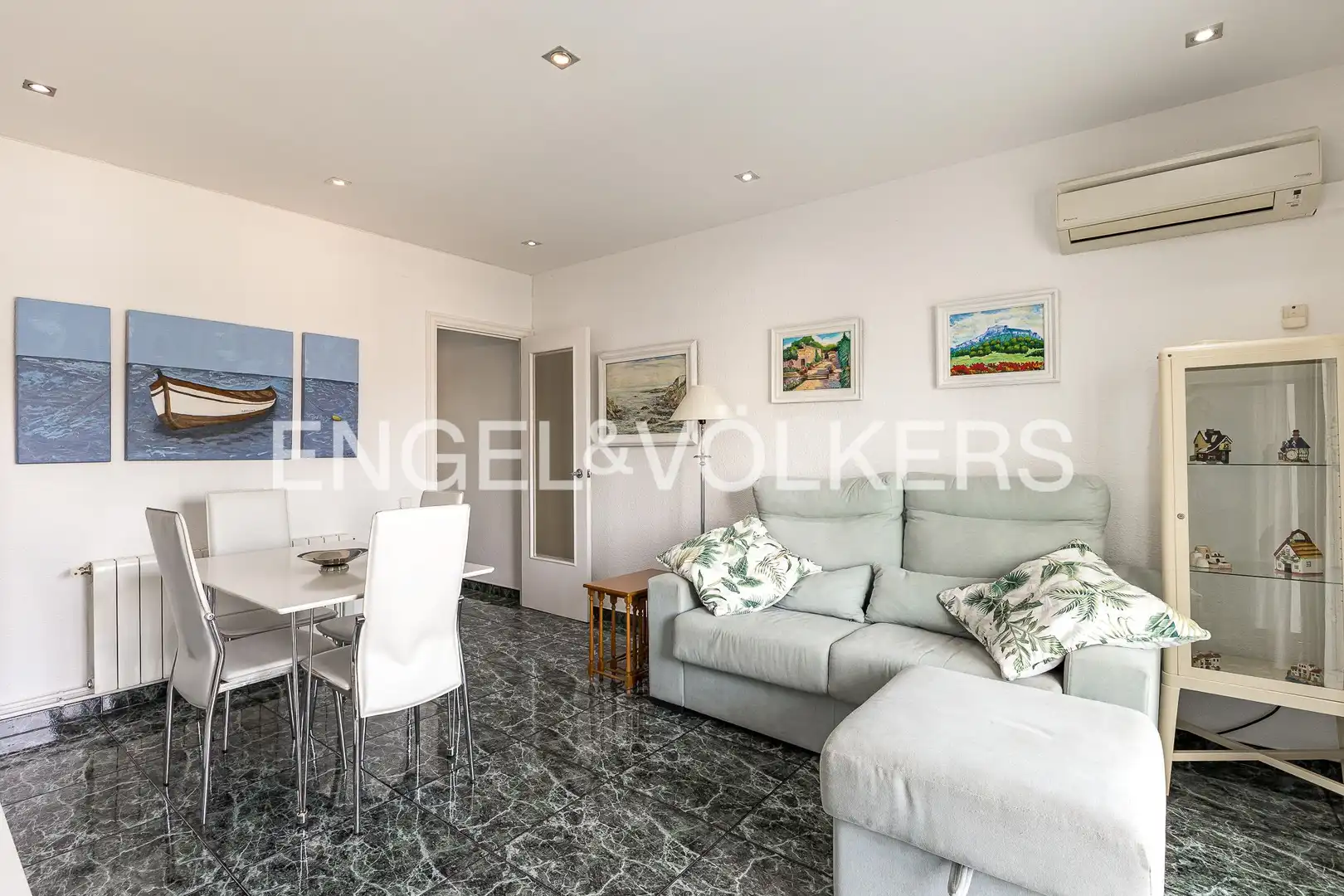 Wohnzimmer von Wohnung zum Verkauf in El Vendrell mit Klimaanlage, Heizung und Terrasse