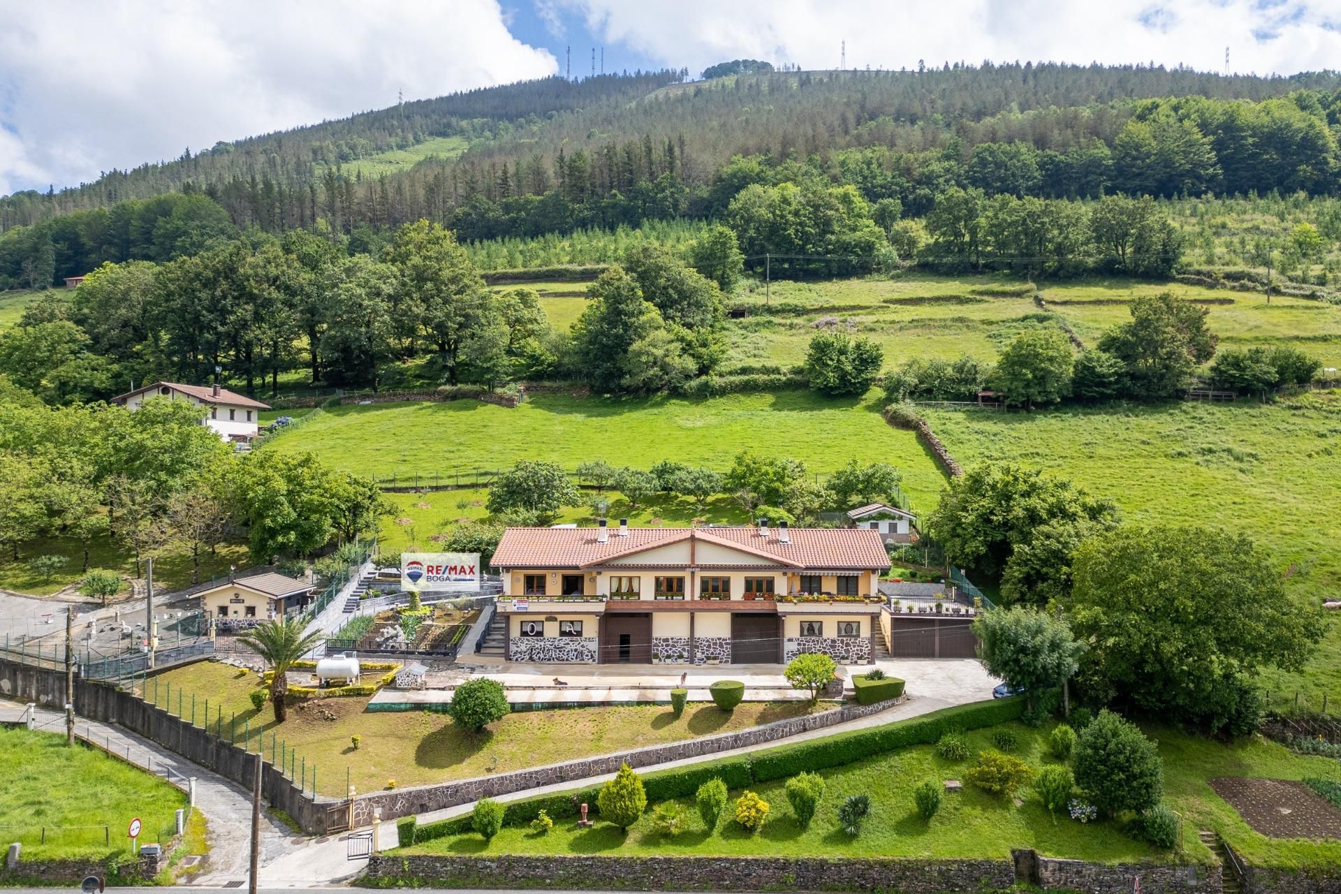 Exterior view of Single-family semi-detached for sale in Berastegi  with Heating, Private garden and Terrace