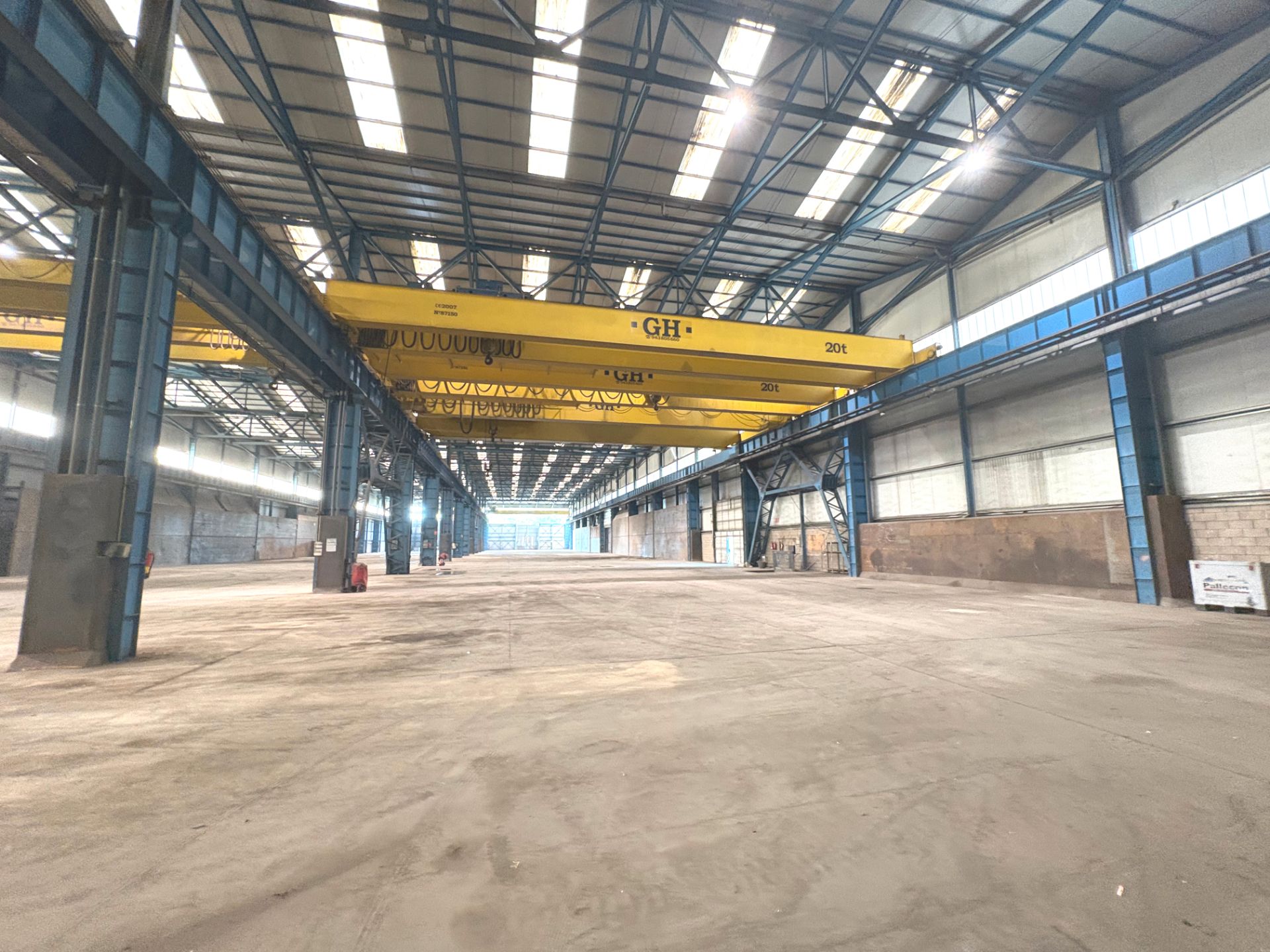 Exterior view of Industrial buildings to rent in Parets del Vallès  with Heating and Alarm