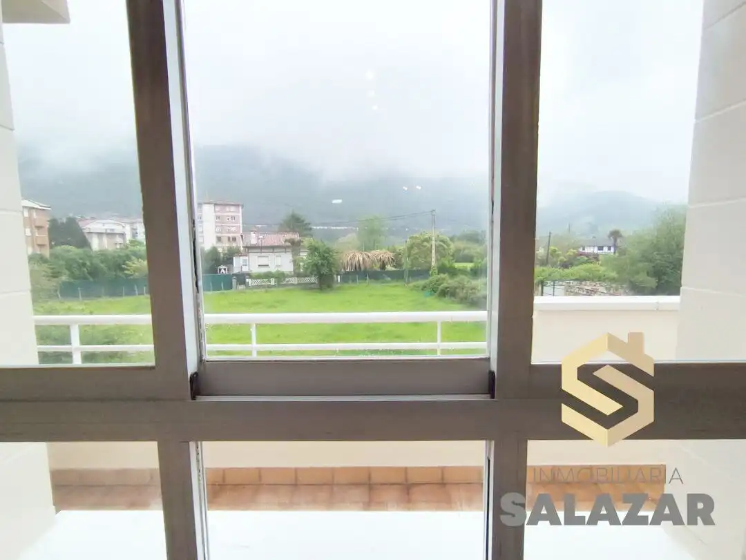 Balcony of Flat for sale in Castro-Urdiales  with Heating, Terrace and Balcony