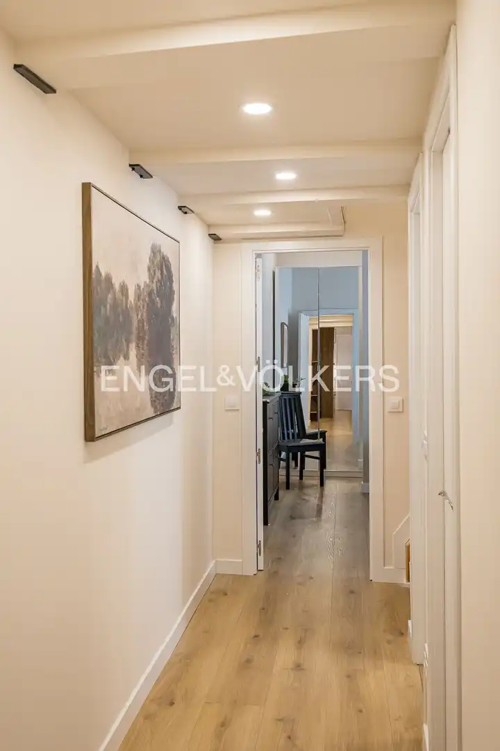 Piso de alquiler en Madrid con Calefacción y Balcón