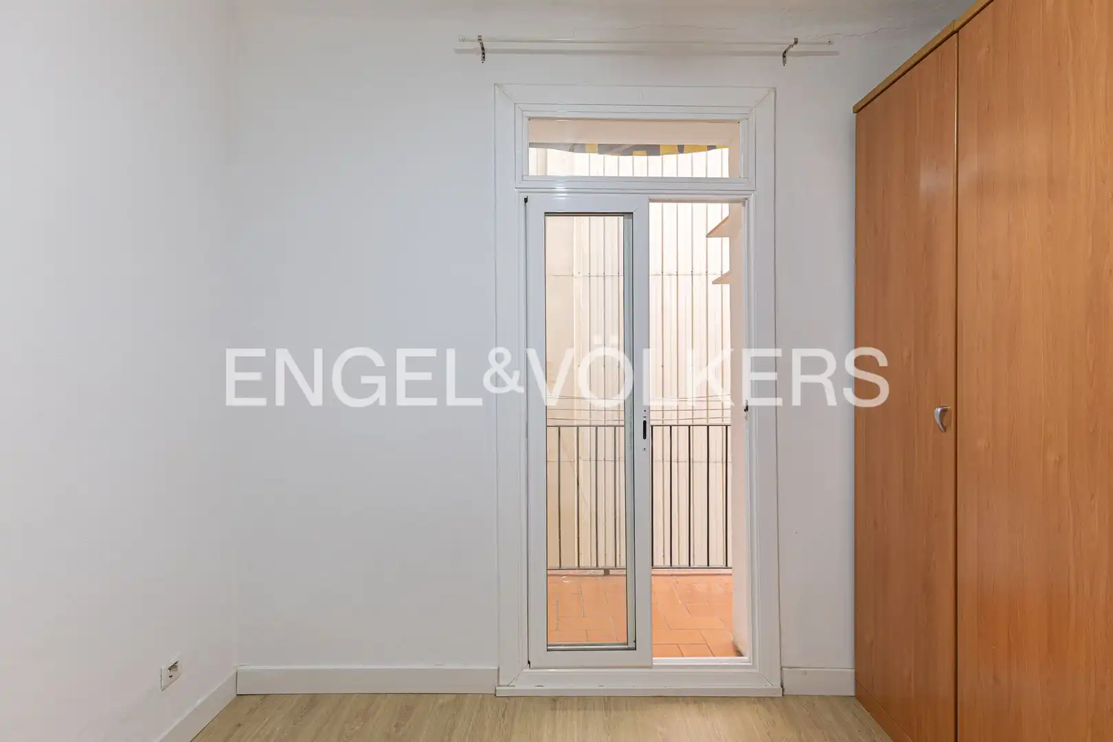 Balcony of Flat for sale in Barcelona  with Heating, Parquet flooring and Balcony