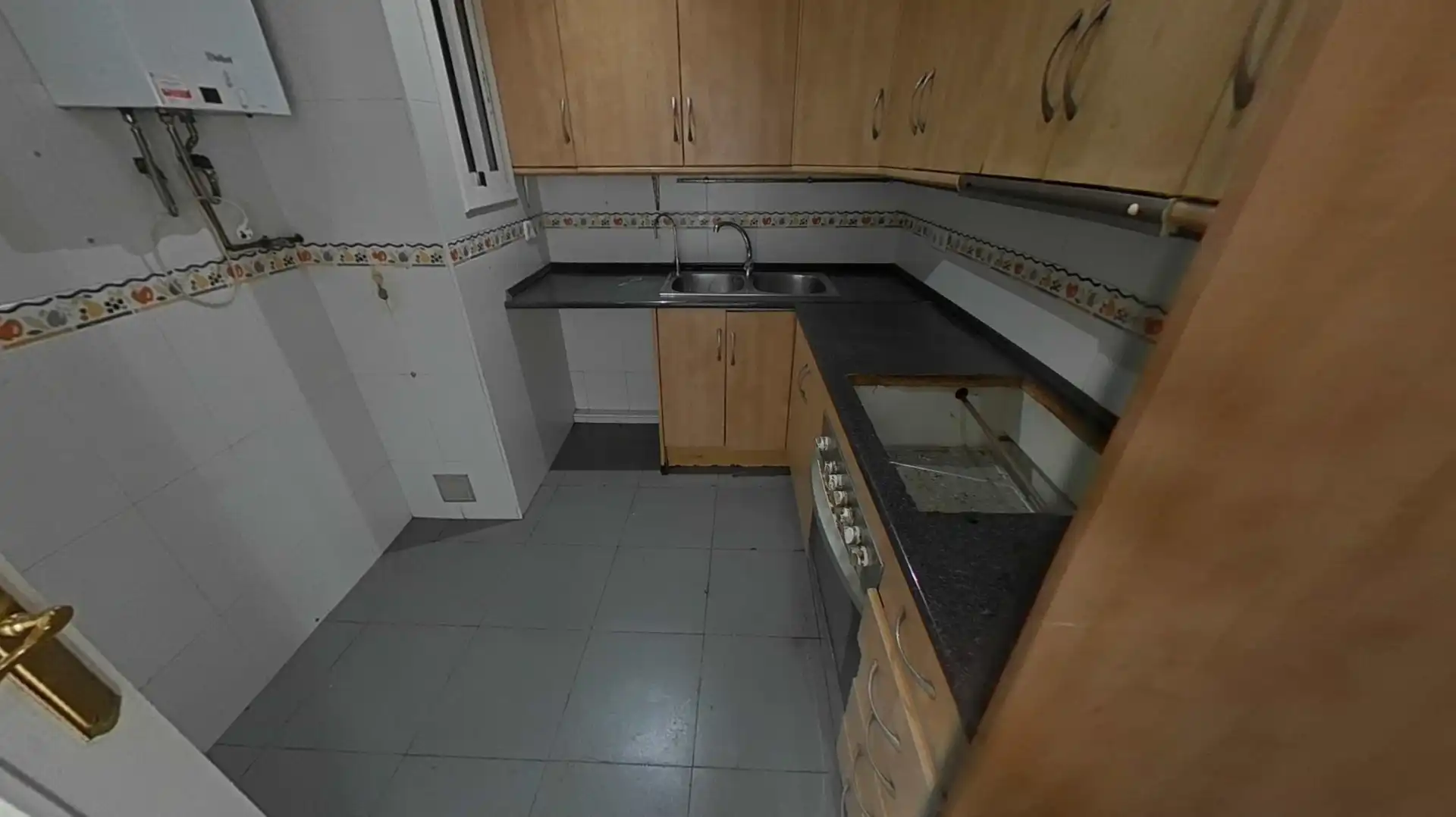 Piso en venta en Carrer de Bernat Martorell, El Besós i el Maresme