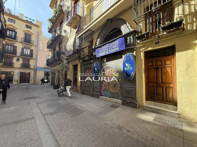 Local comercial en Venta en Avellanas en La Xerea