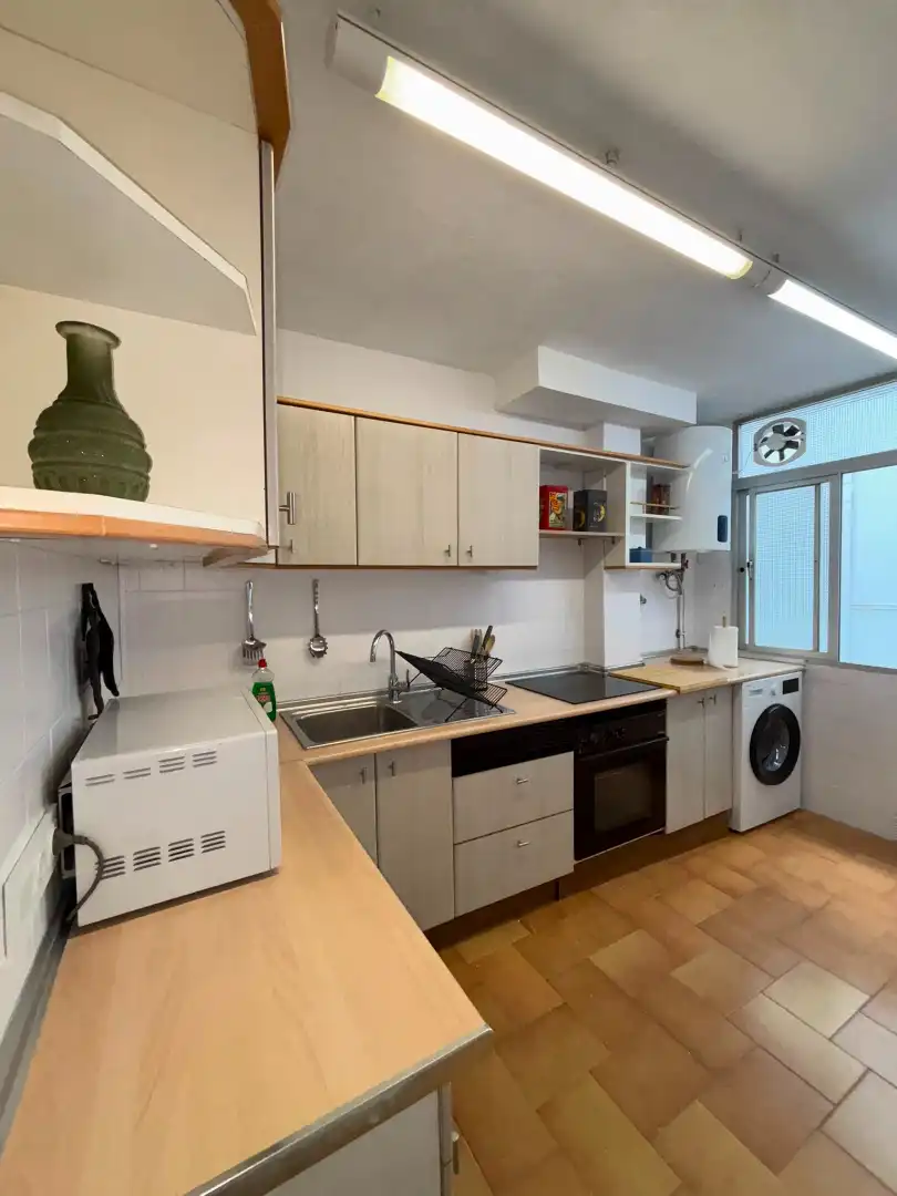 Cocina de Piso de alquiler en Málaga con Terraza, Amueblado y Lavadora