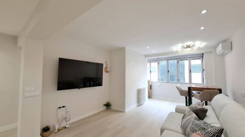 Foto 2 de Piso de alquiler en Calle Albarracín, Simancas, Madrid Capital