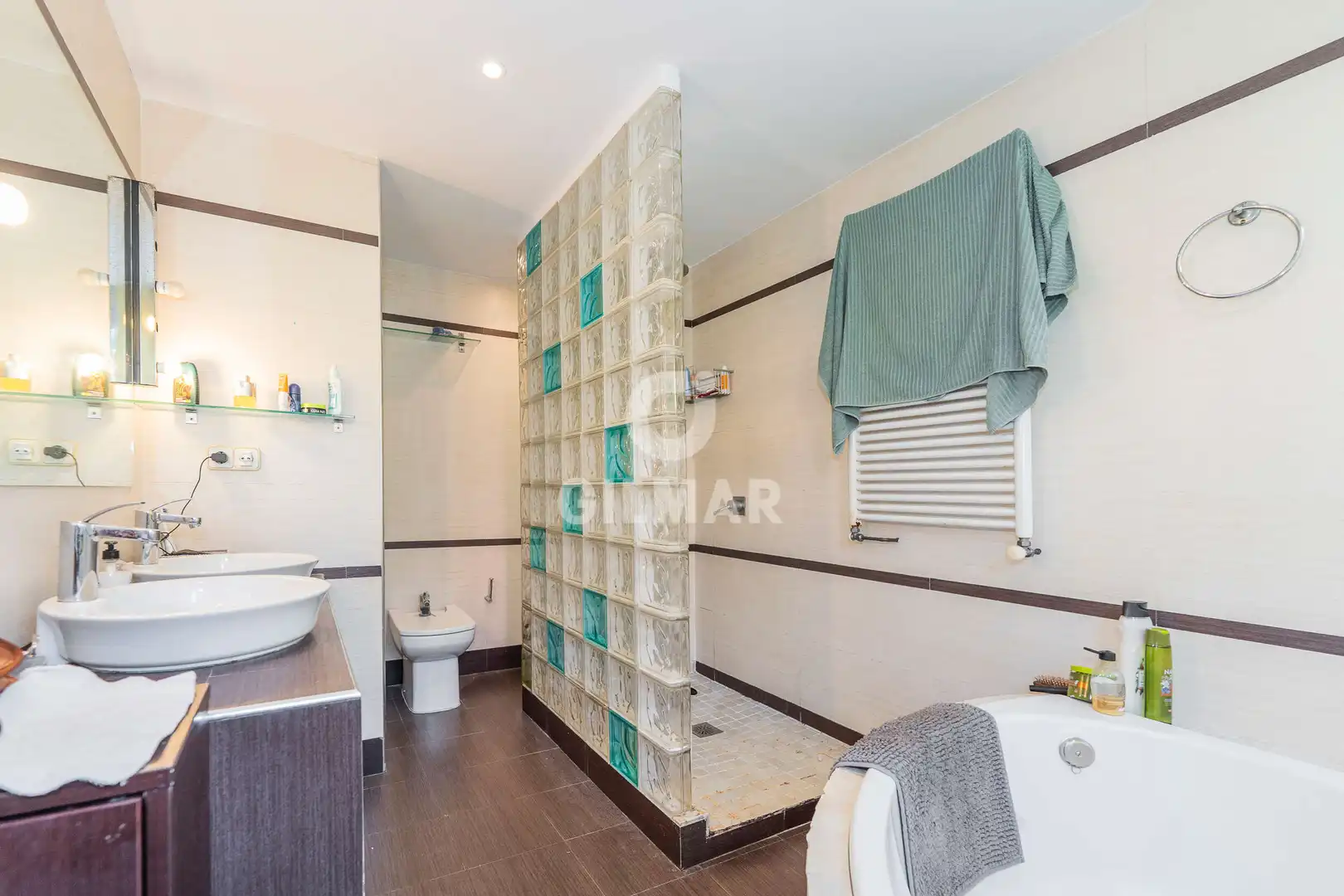Bathroom of Detached homes for sale in Pozuelo de Alarcón  with Heating and Private garden