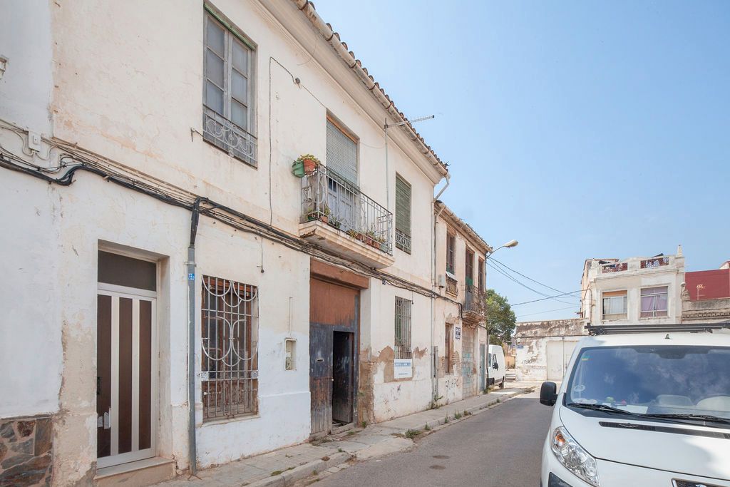 Pis en venda a Cl Bhering 53 Baj 0, Camí Reial