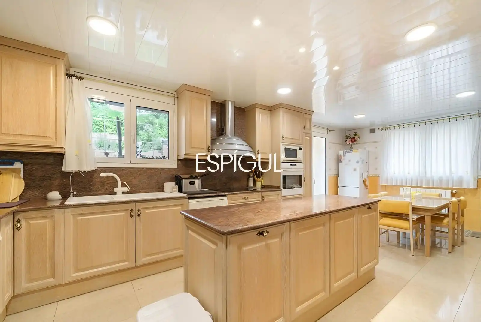 House with terrace for sale in Salvador Espriu, imagen 9