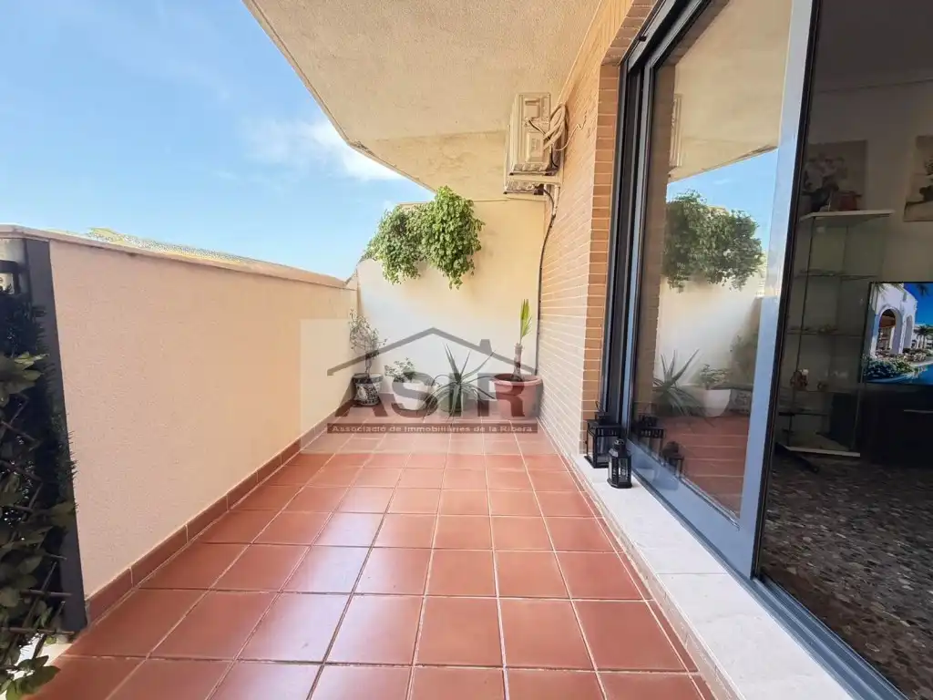 Terraza de Piso en venta en Alzira con Aire acondicionado y Terraza