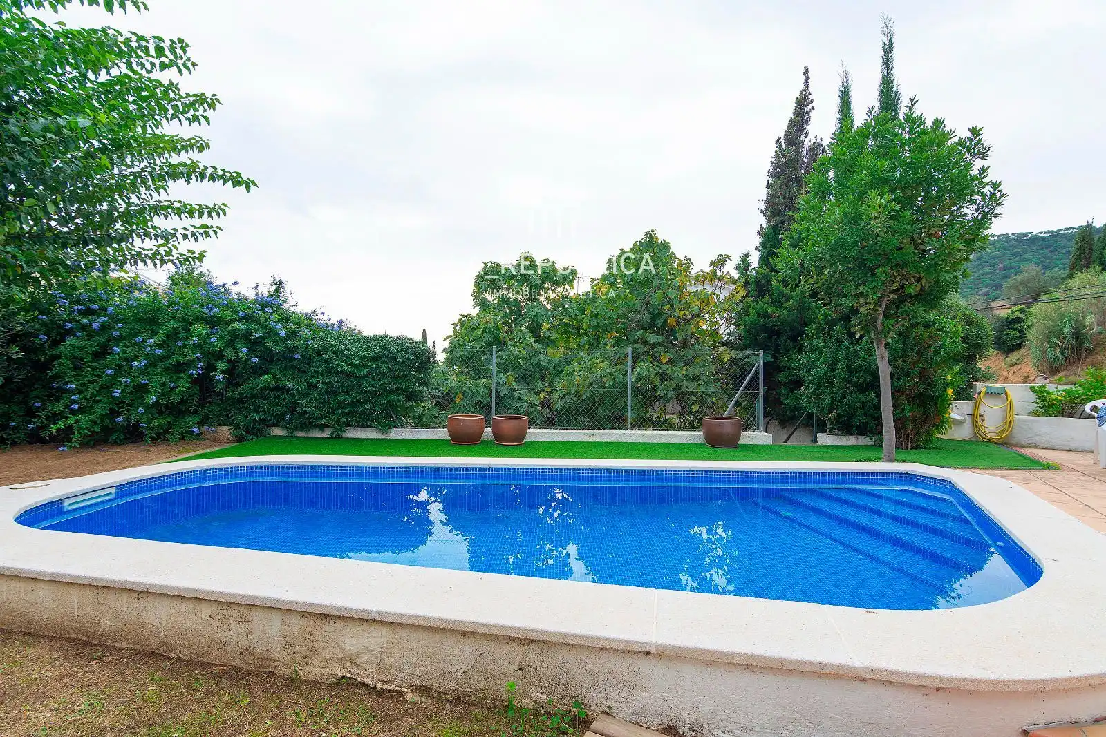 Piscina de Casa o chalet en venta en Cabrera de Mar con Aire acondicionado, Calefacción y Jardín privado