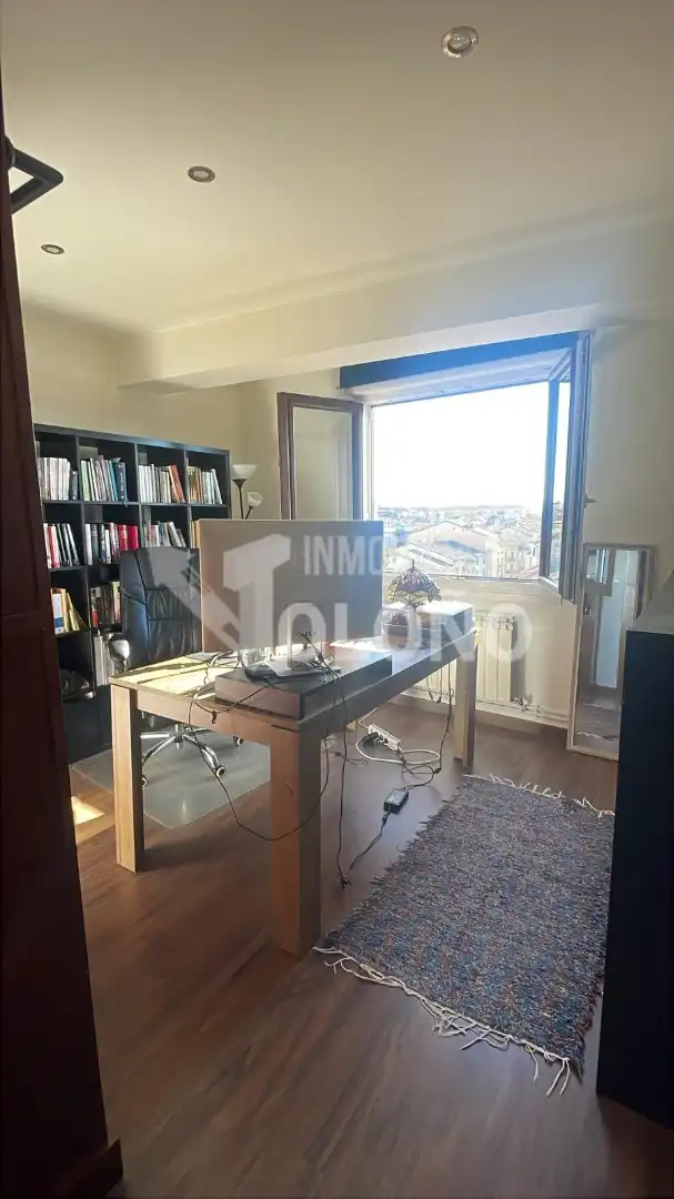 Piso con ascensor en venta en Calle Hermanos Sánchez del Río 11, imagen 20