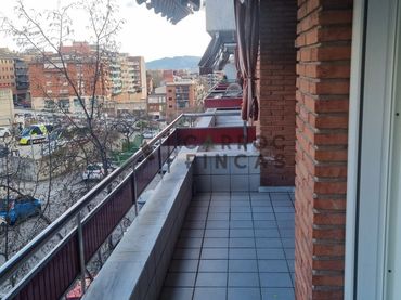 Piso con balcón en venta en Carrer de Joan Lluís Vives