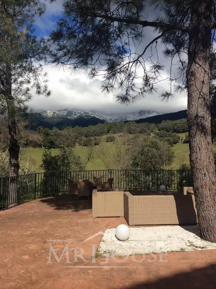 Terraza de Finca rústica en venta en Casavieja con Aire acondicionado, Calefacción y Jardín privado