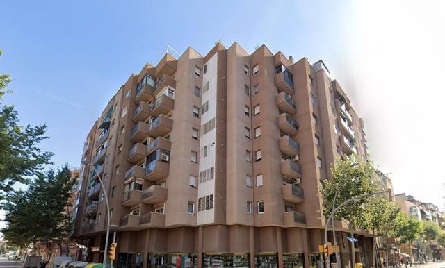 Piso en Venta en Carrer ENRIC PRAT DE LA RIBA D' en Centre
