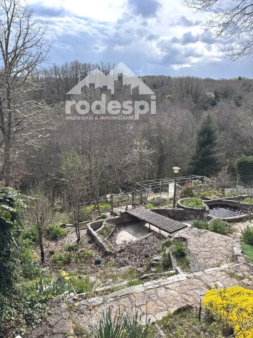 Garden of Houses for sale in Montederramo  with Heating, Storage room and Furnished