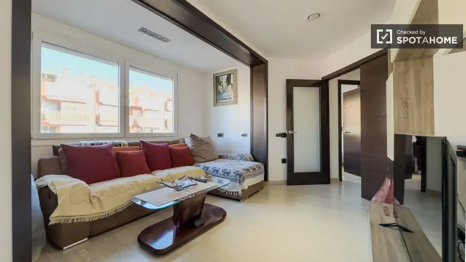 Living room of Flat for share in Barcelona  with Air Conditioner, Heating and Furnished