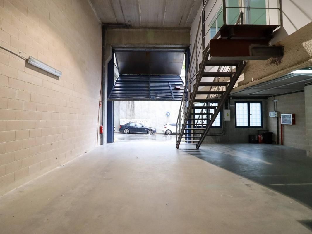 Premises for sale in San Sebastián de los Reyes  with Air Conditioner