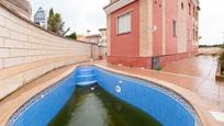 Swimming pool of House or chalet for sale in Gójar  with Air Conditioner, Heating and Private garden