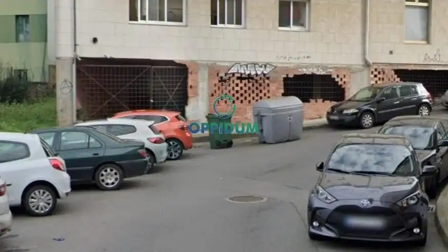 Aparcament de Local en venda en Betanzos