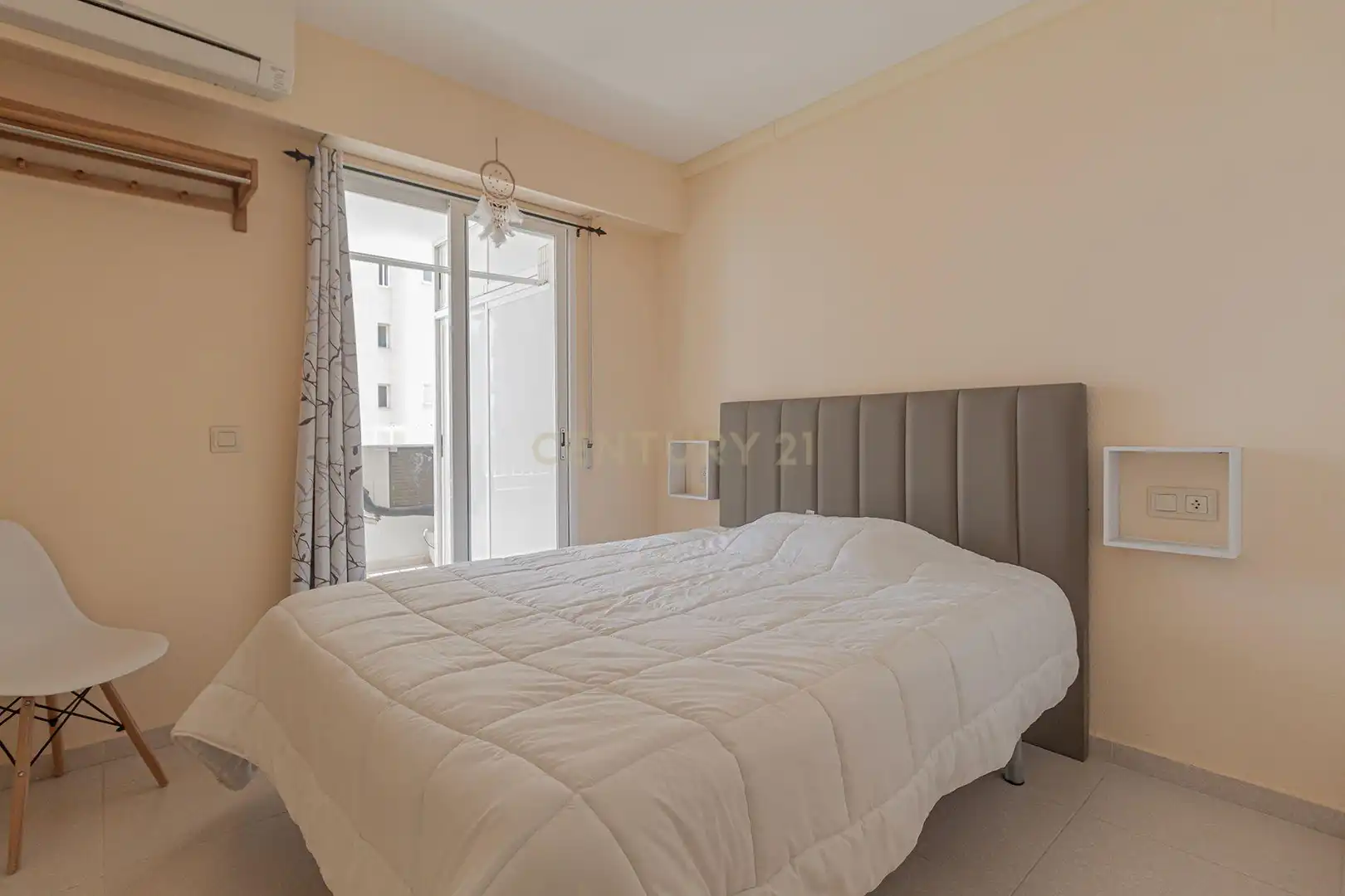 Dormitori de Apartament en venda en Calpe / Calp amb Aire condicionat i Piscina comunitària