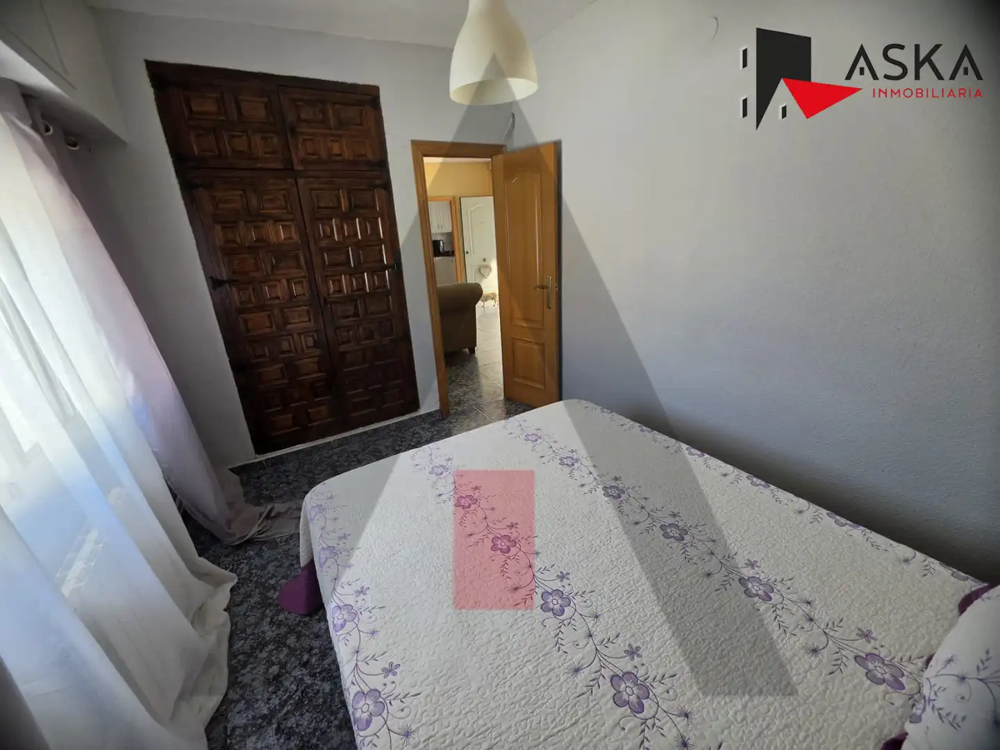 Schlafzimmer von Haus oder Chalet zum Verkauf in Torrent mit Klimaanlage, Terrasse und Schwimmbad