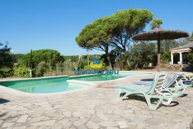 Casa con piscina en venta en Carrer Sant Martí, imagen 16