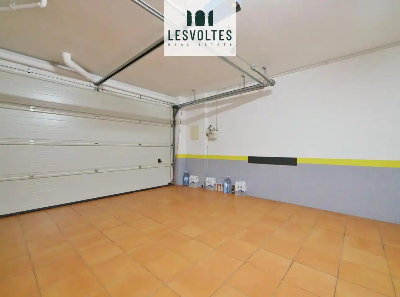 Außenansicht von Einfamilien-Reihenhaus zum Verkauf in Palafrugell mit Heizung, Privatgarten und Terrasse